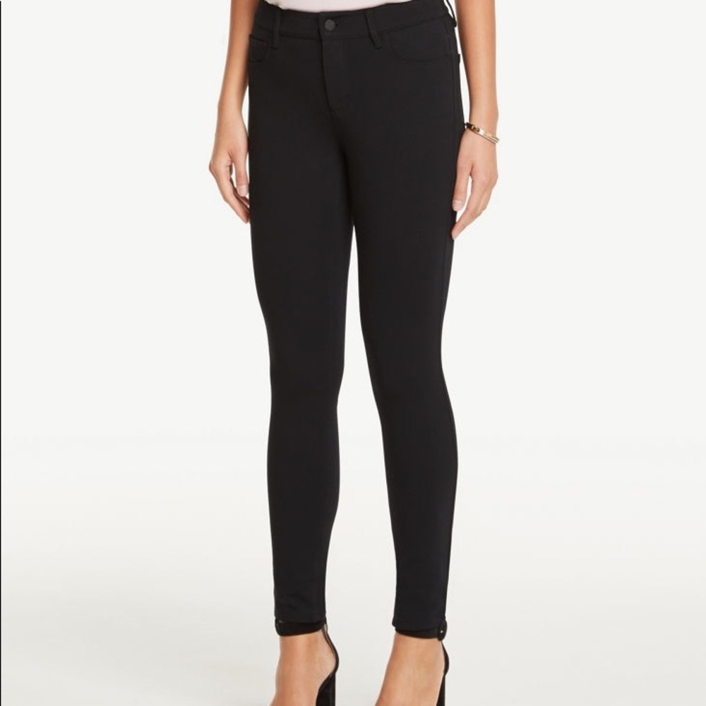 Ann Taylor Super Skinny jeggings